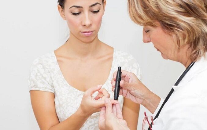 Antes de prescribir insulina, o médico realizará unha proba de azucre no sangue